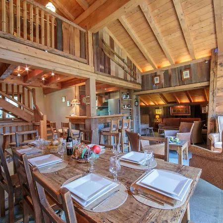 Sainte-foy-l'argentiere Chalet Sleeps 8 Chamonix